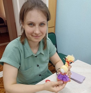 Куколка, которая меня бережет