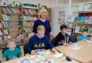 Информационный час "Книга наш друг"