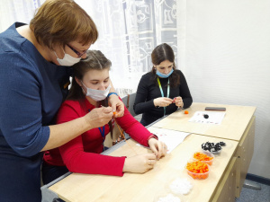 Мастер-класс «Пальчиковая игрушка: польза для здоровья и секреты изготовления» 