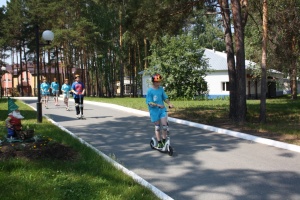 ОЗДОРОВЛЕНИЕ ШКОЛЬНИКОВ В "РОДНИКЕ"