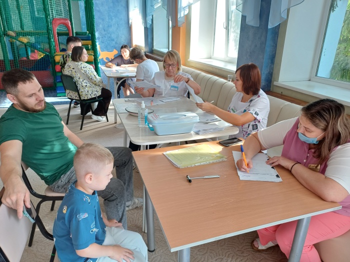 В «Родник» приехали семьи по программе обязательного медицинского страхования