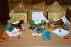 РЕБЯТА «РОДНИКА» СЛОЖИЛИ «ПОСЫЛКУ ДЛЯ СОЛДАТА»