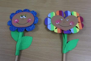 Творческий мастер-класс для родителей «Украшение на карандаш «Цветок»