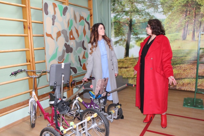 Принимаем сегодня в гостях депутата Тюменской областной Думы Ольгу Швецову, которая помогла нам приобрести для детей второй «Дом совы»