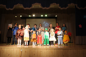 Юные актеры в «Сказке о глупом  мышонке»