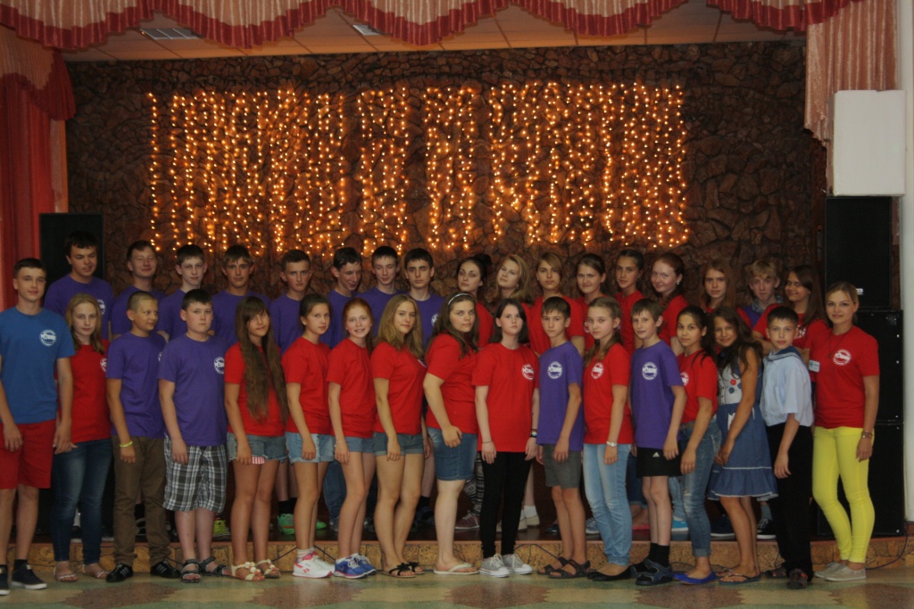 Алые паруса 1-2 отряд.JPG