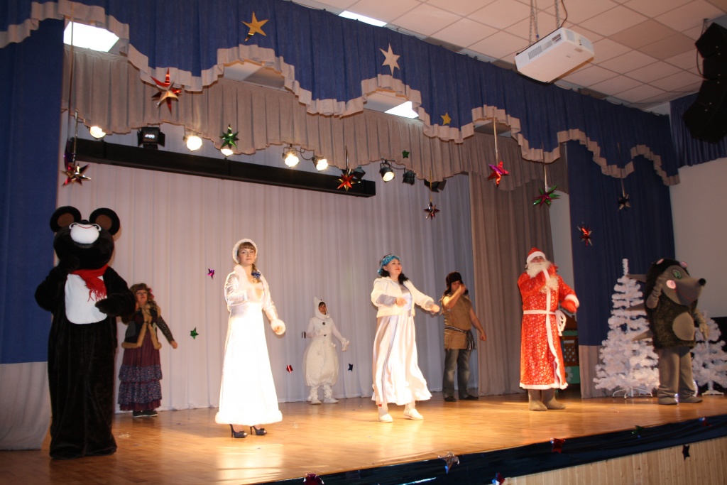 Делегация героев русских сказок.JPG